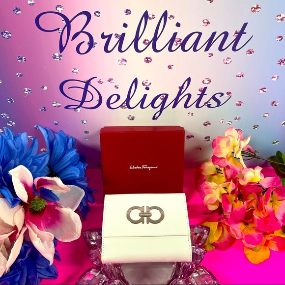 Salvatore Ferragamo Handbags - 🇮🇹NWOT SALVATORE FERRAGAMO GANCINI WALLET